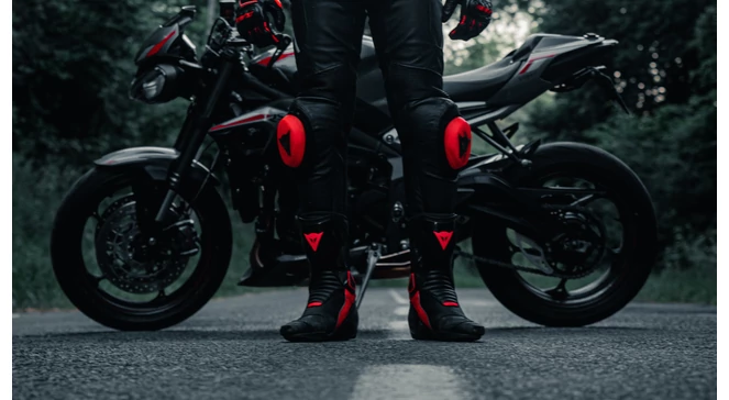 Miért fontos a motoros csizma viselése?